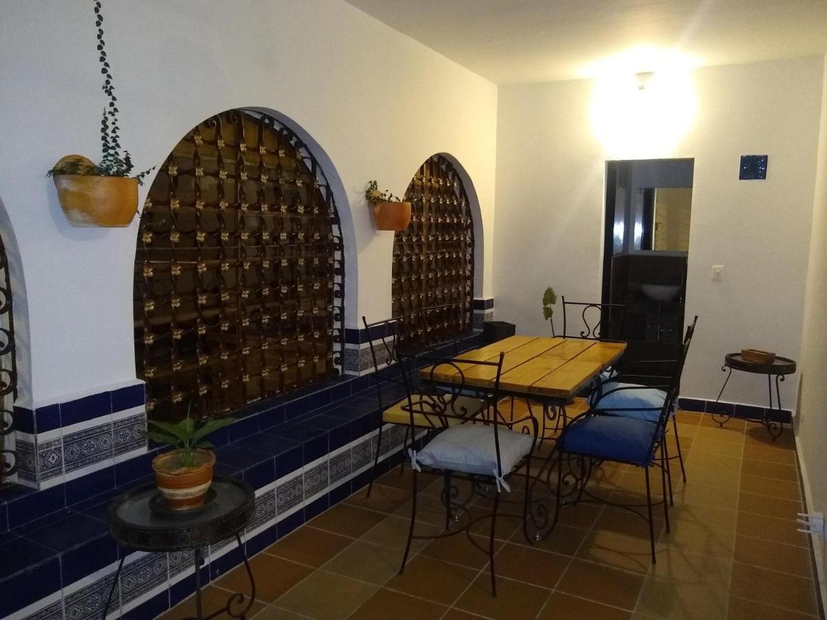 Del Prado Casa de hóspedes *